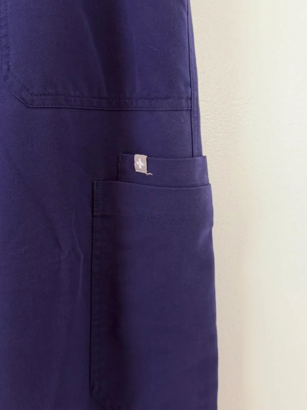 FIGS Cairo Cargo Straight-Leg Scrub Pants Men's Navy Blue Size XL/Short